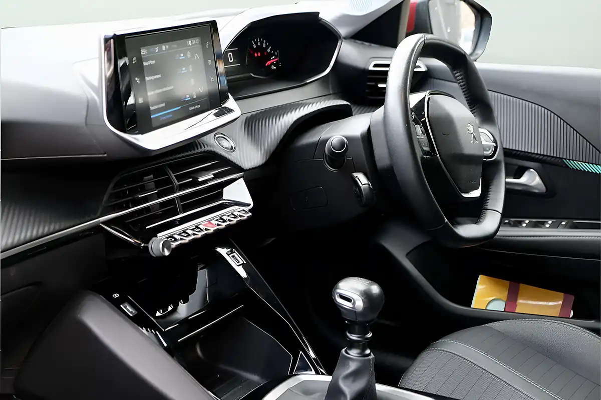 Used 2020 Peugeot 208 Allure Red - Interior and Exterior details 16