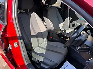 Used 2020 Peugeot 208 Allure Red - Interior and Exterior details 15