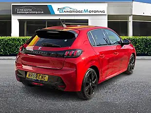 Used 2020 Peugeot 208 Allure Red - Interior and Exterior details 3