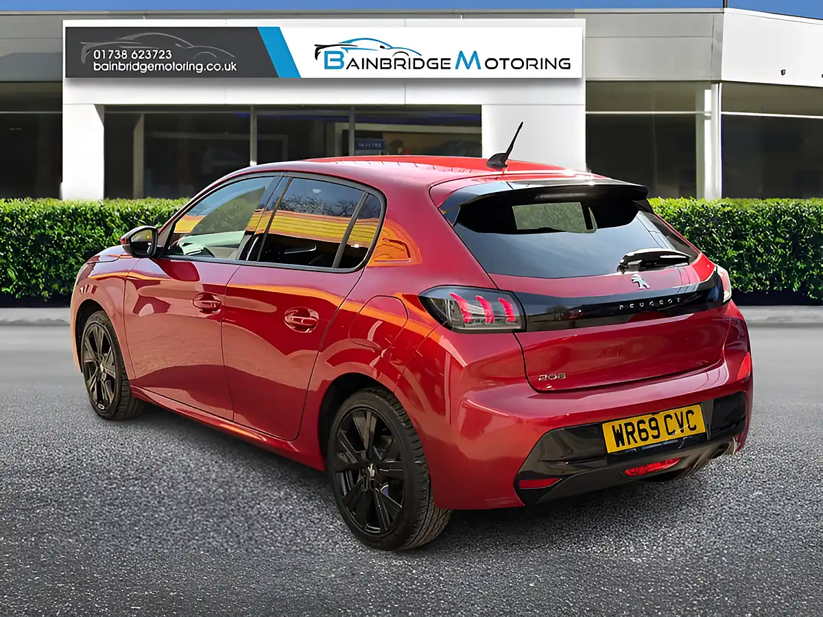 Used 2020 Peugeot 208 Allure Red - Interior and Exterior details 5