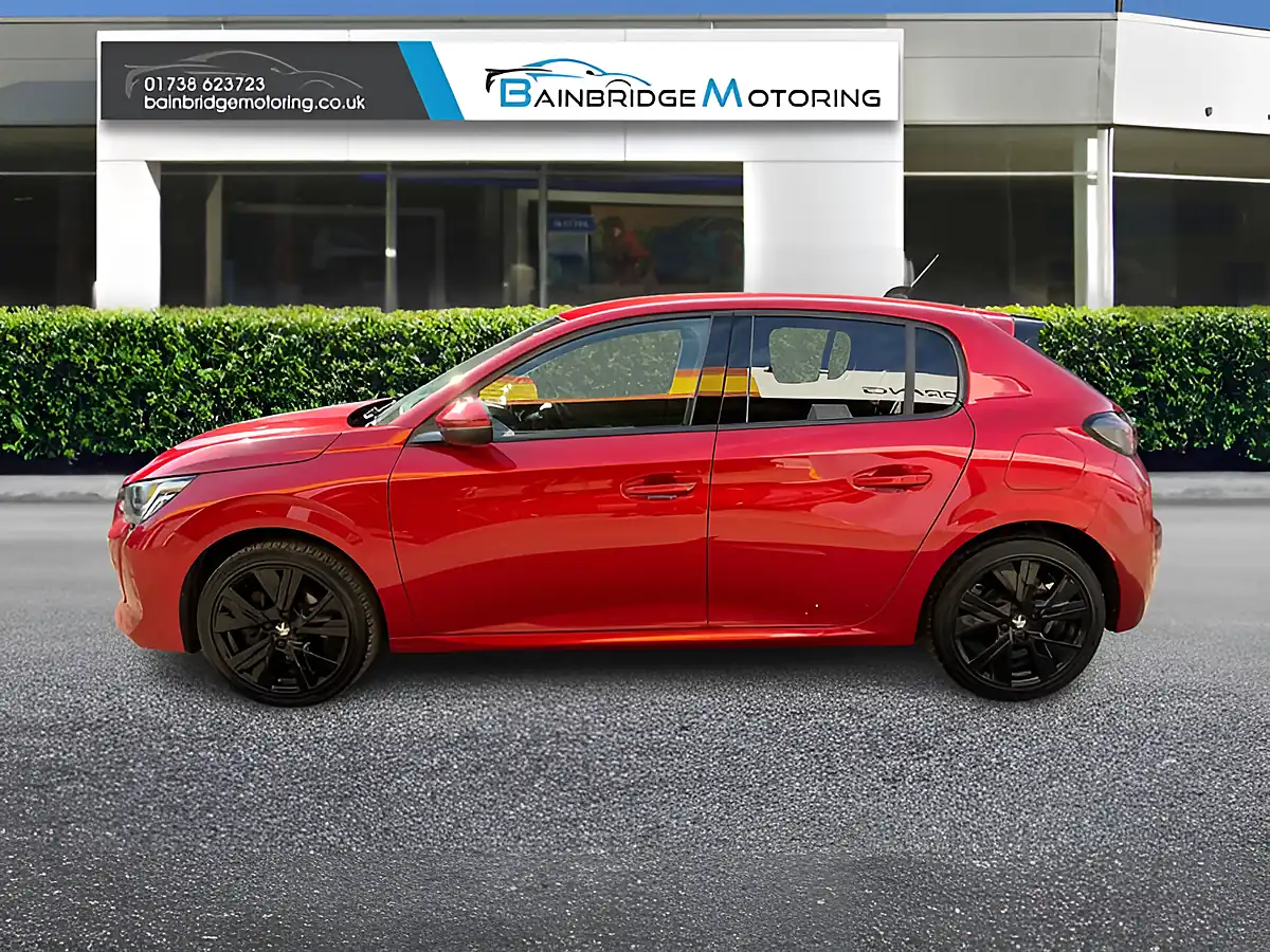 Used 2020 Peugeot 208 Allure Red - Interior and Exterior details 6