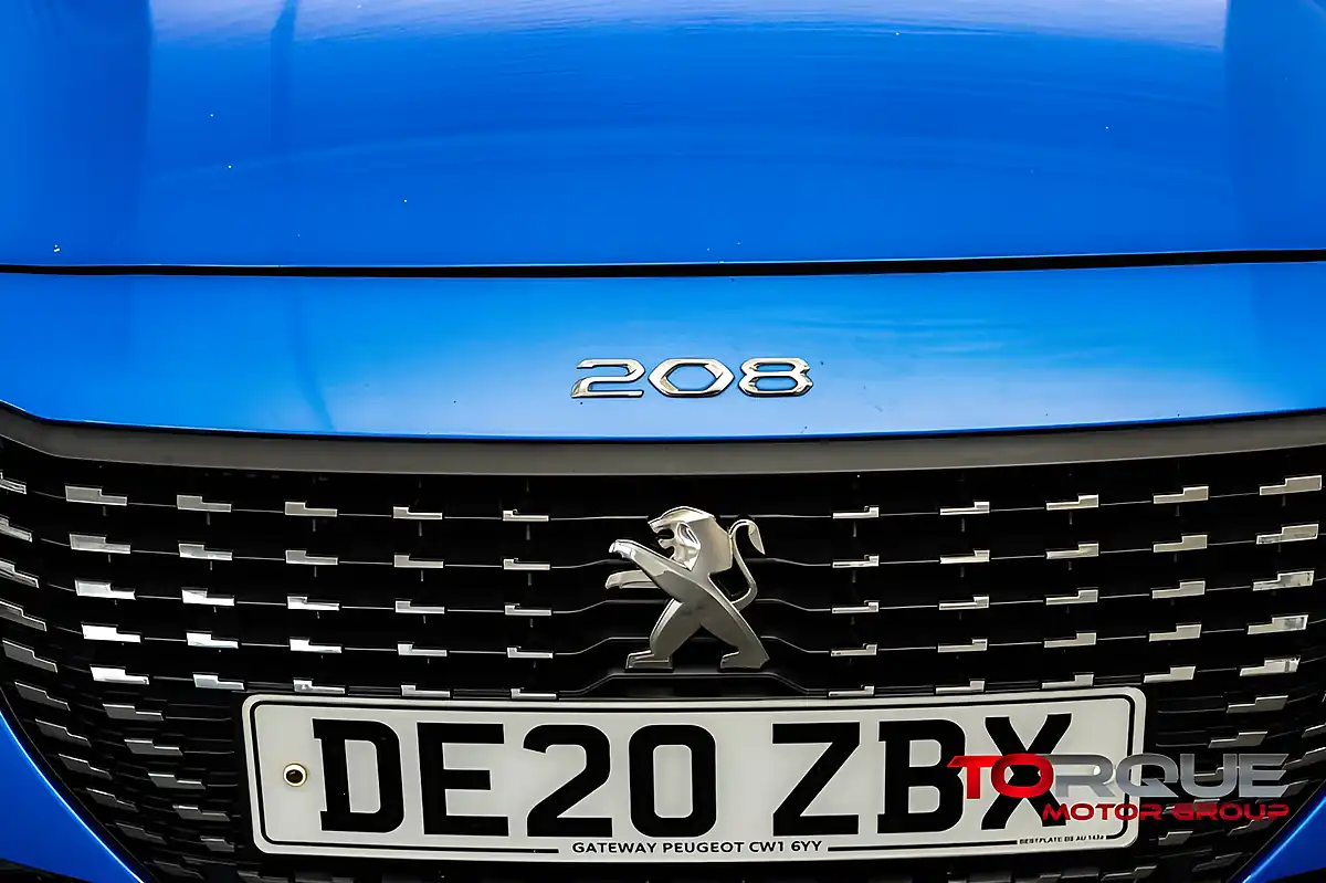 Used 2020 Peugeot 208 Allure Vertigo Blue - Interior and Exterior details 5