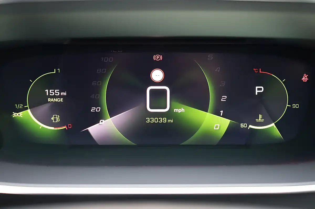 Used 2020 Peugeot 208 GT Line Faro Yellow - Interior and Exterior details 13