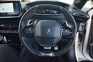 Used 2020 Peugeot 208 GT Line Pearlescent White - Interior and Exterior details 11