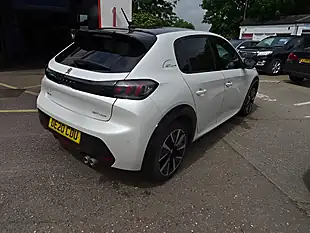 Used 2020 Peugeot 208 GT Line White - Interior and Exterior details 10