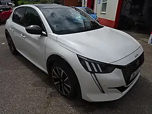 Used 2020 Peugeot 208 GT Line White - Interior and Exterior details 12