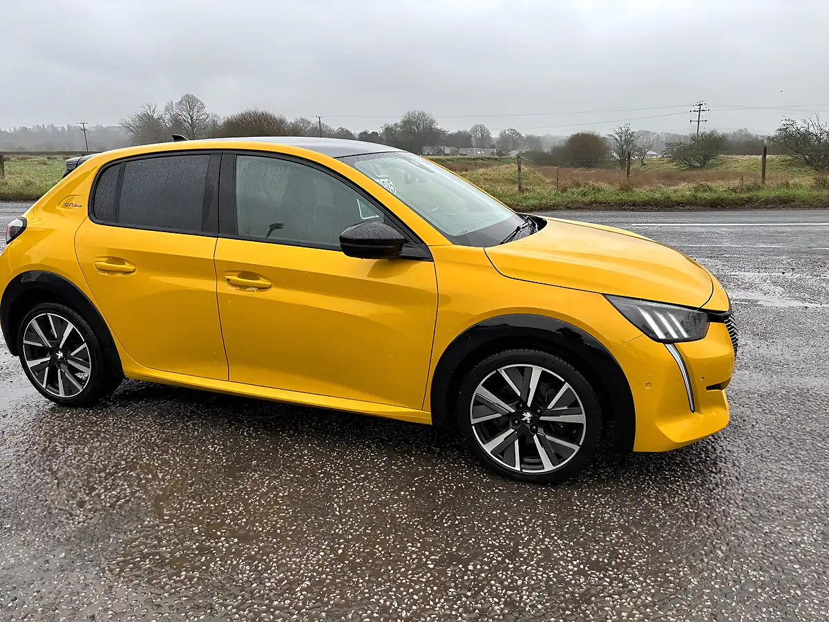Used 2020 Peugeot 208 GT Line Yellow - Interior and Exterior details 2
