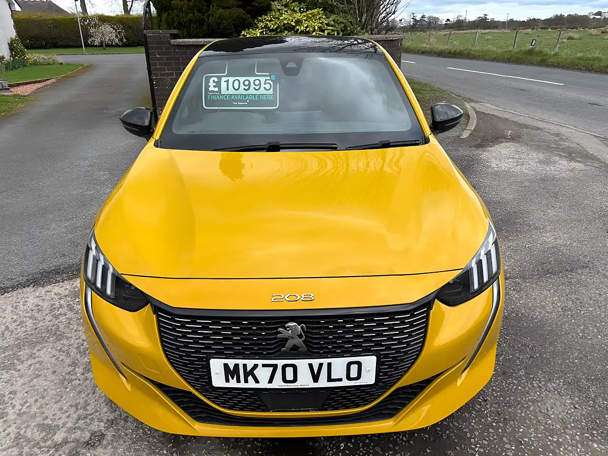 Used 2020 Peugeot 208 GT Line Yellow - Interior and Exterior details 9