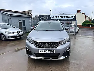 Used 2020 Peugeot 3008 Allure Grey - Interior and Exterior details 3