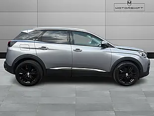 Used 2020 Peugeot 3008 Allure Grey - Interior and Exterior details 7
