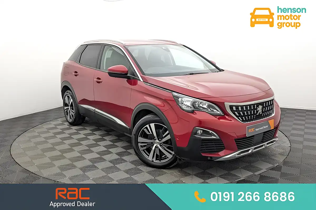 Used 2020 Peugeot 3008 Allure Red - Front View