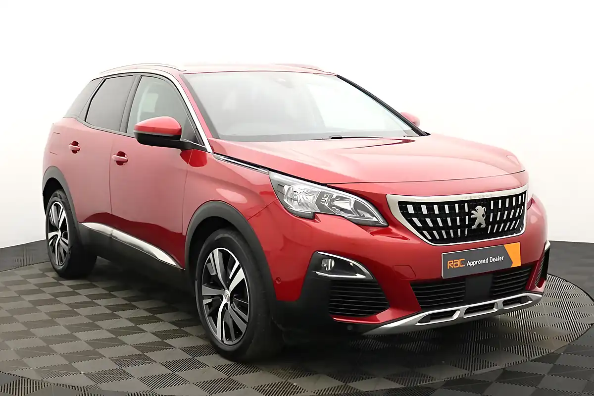 Used 2020 Peugeot 3008 Allure Red - Interior and Exterior details 10