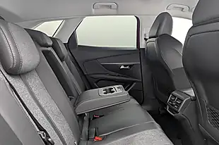 Used 2020 Peugeot 3008 Allure Red - Interior and Exterior details 15