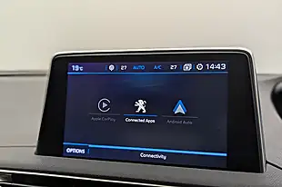 Used 2020 Peugeot 3008 Allure Red - Interior and Exterior details 17