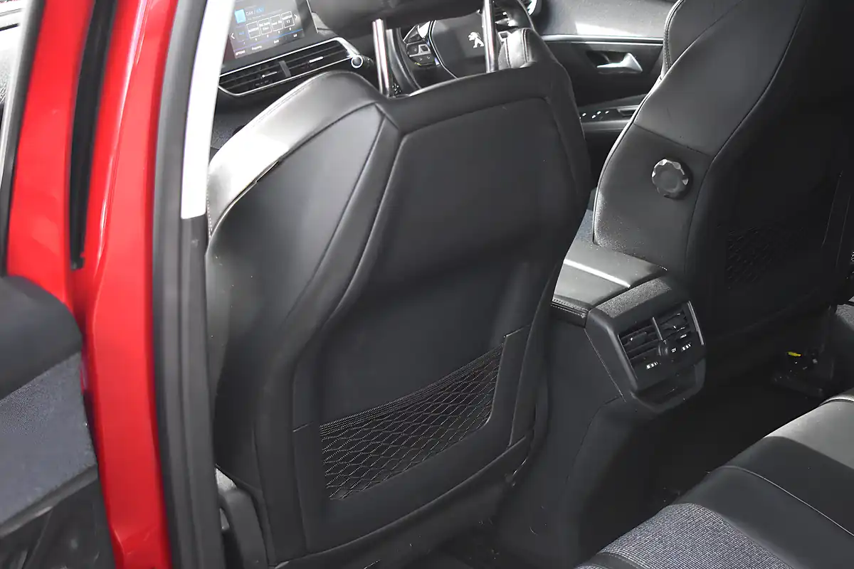 Used 2020 Peugeot 3008 Allure Ultimate Red - Interior and Exterior details 14