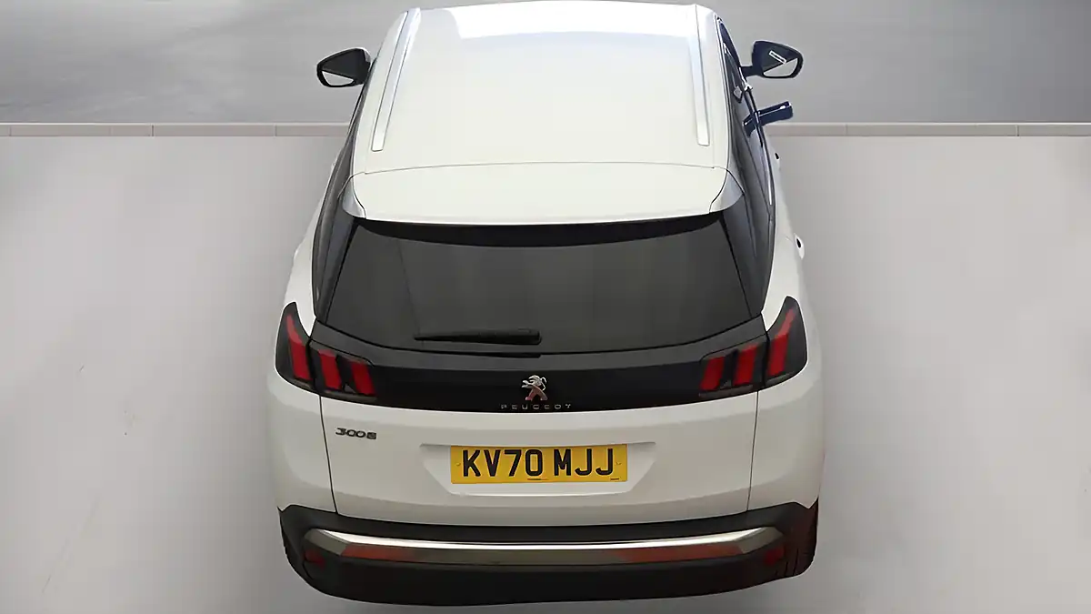 Used 2020 Peugeot 3008 Allure White - Interior and Exterior details 17