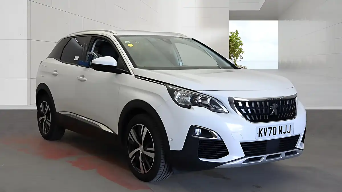 Used 2020 Peugeot 3008 Allure White - Interior and Exterior details 2