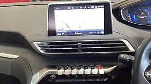 Used 2020 Peugeot 3008 Allure White - Interior and Exterior details 8
