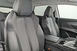 Used 2020 Peugeot 3008 Allure White - Interior and Exterior details 12