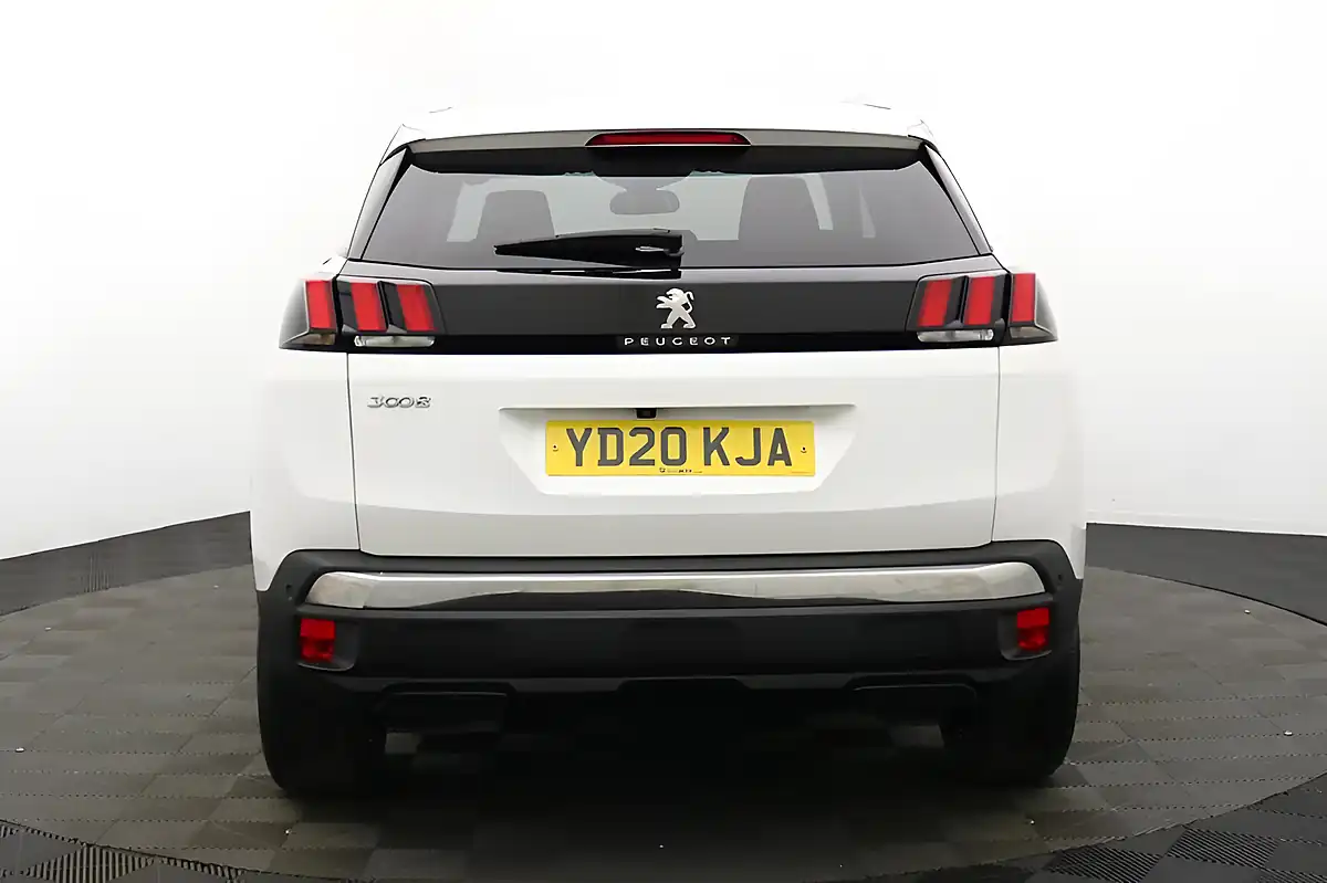 Used 2020 Peugeot 3008 Allure White - Interior and Exterior details 4