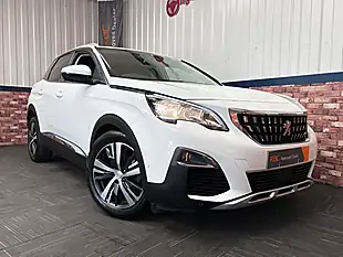 Used 2020 Peugeot 3008 Allure White - Interior and Exterior details 4