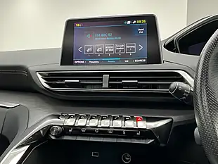 Used 2020 Peugeot 3008 GT Black - Interior and Exterior details 13