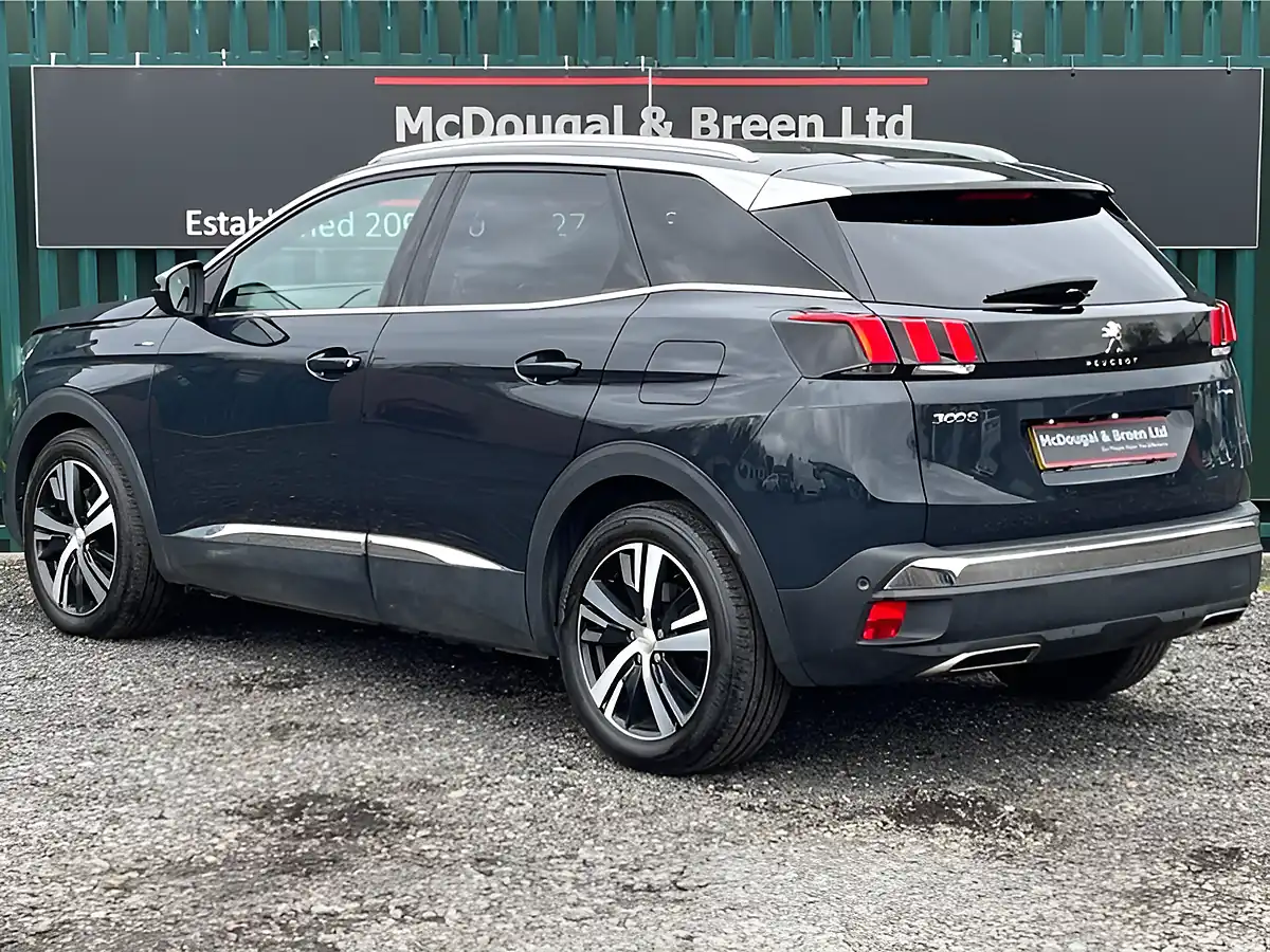 Used 2020 Peugeot 3008 GT Line Grey - Interior and Exterior details 4