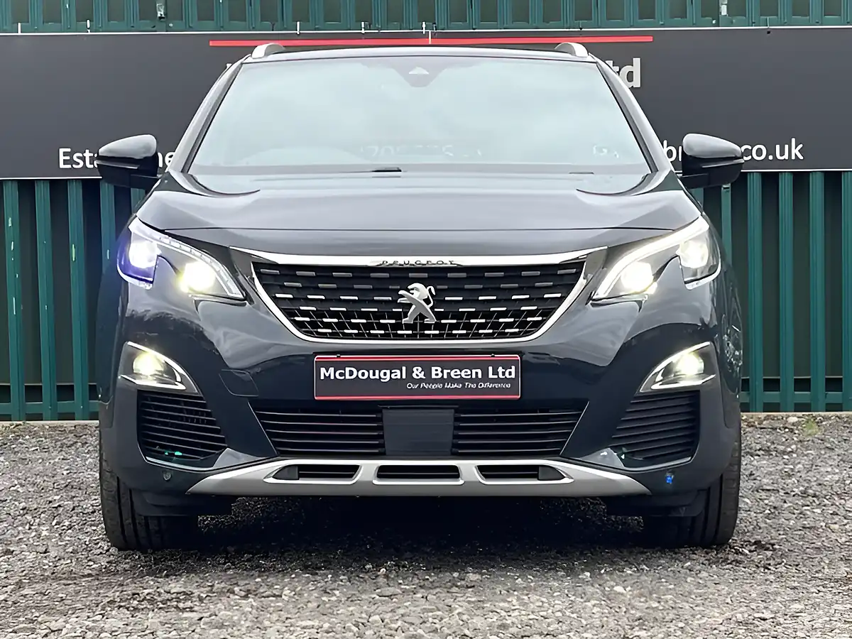 Used 2020 Peugeot 3008 GT Line Grey - Interior and Exterior details 9