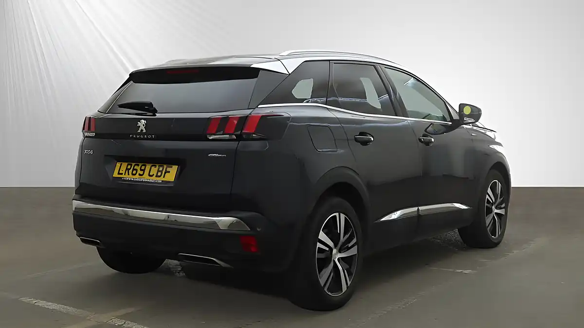 Used 2020 Peugeot 3008 GT Line Grey - Interior and Exterior details 13