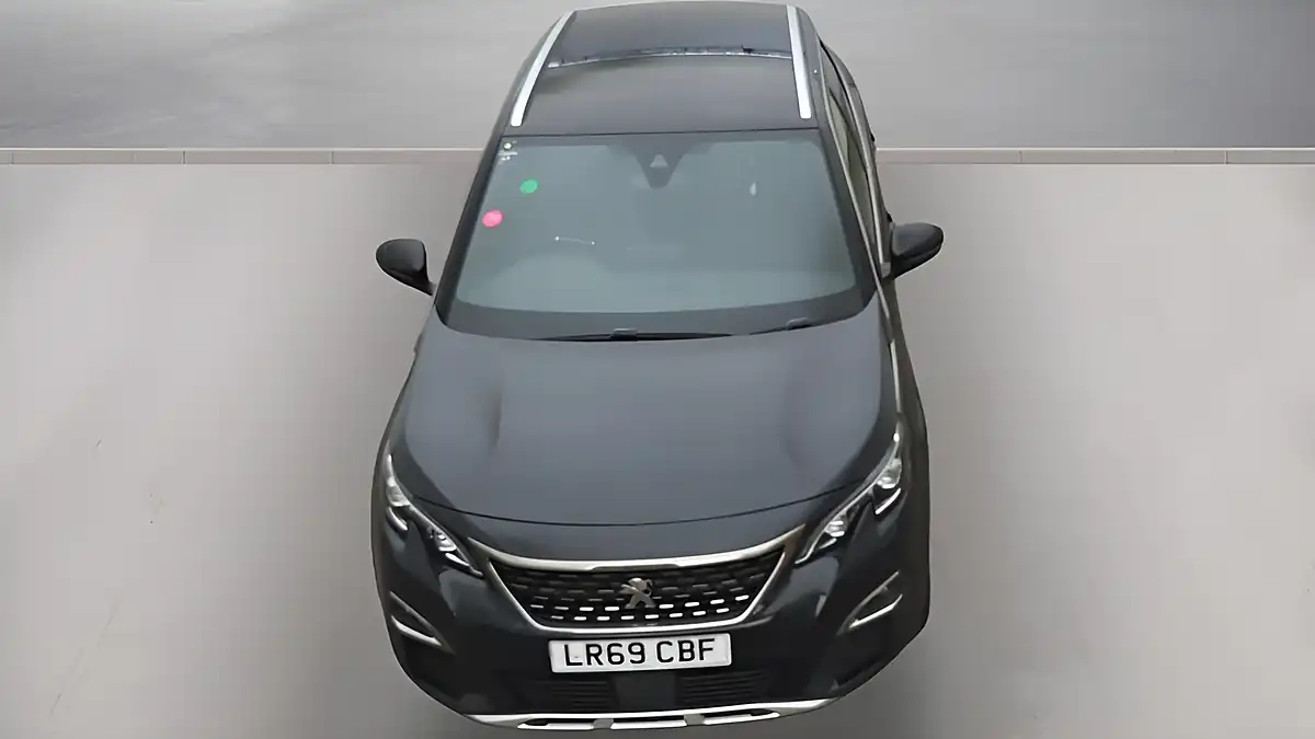 Used 2020 Peugeot 3008 GT Line Grey - Interior and Exterior details 3