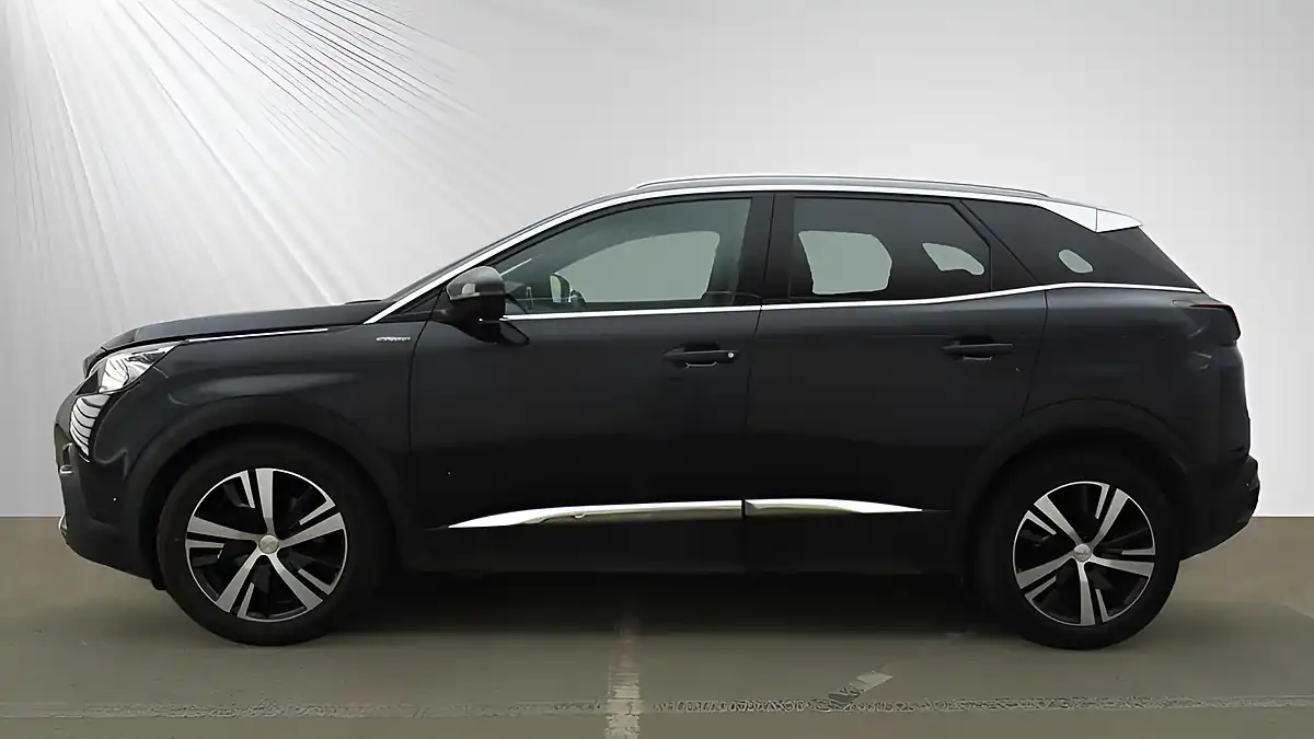 Used 2020 Peugeot 3008 GT Line Grey - Interior and Exterior details 6