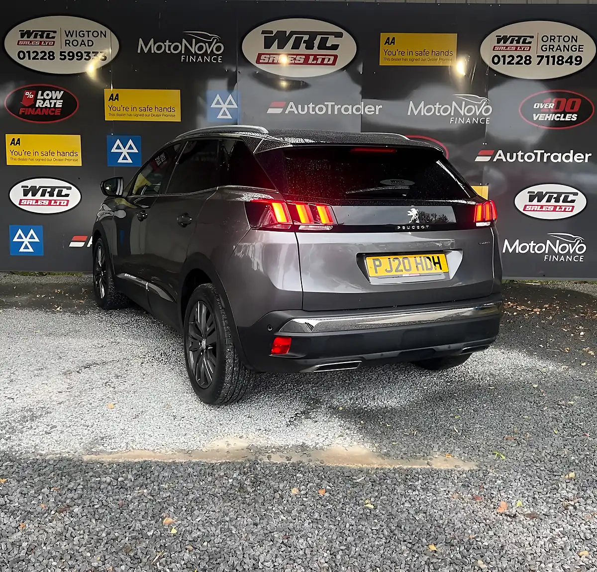 Used 2020 Peugeot 3008 GT Line Grey - Interior and Exterior details 3