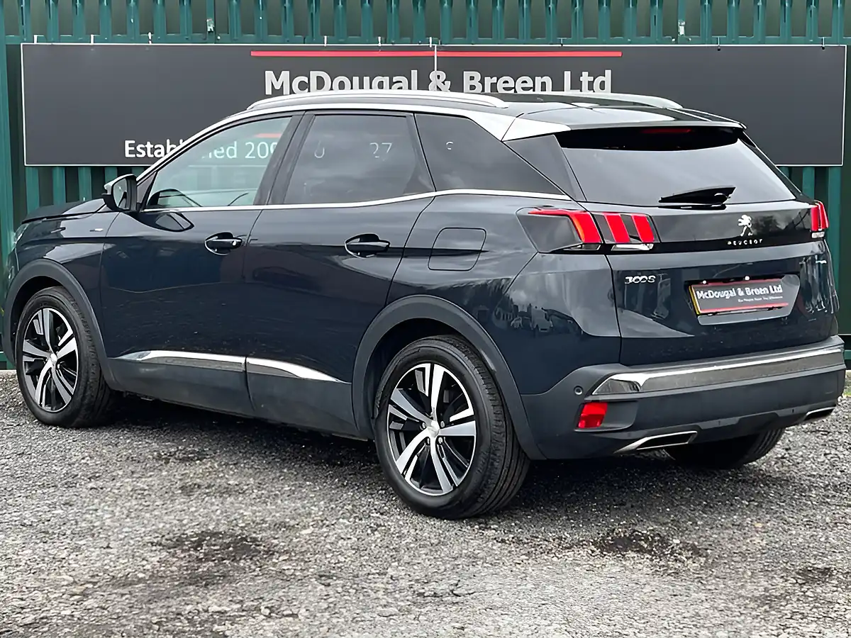 Used 2020 Peugeot 3008 GT Line Grey - Interior and Exterior details 4