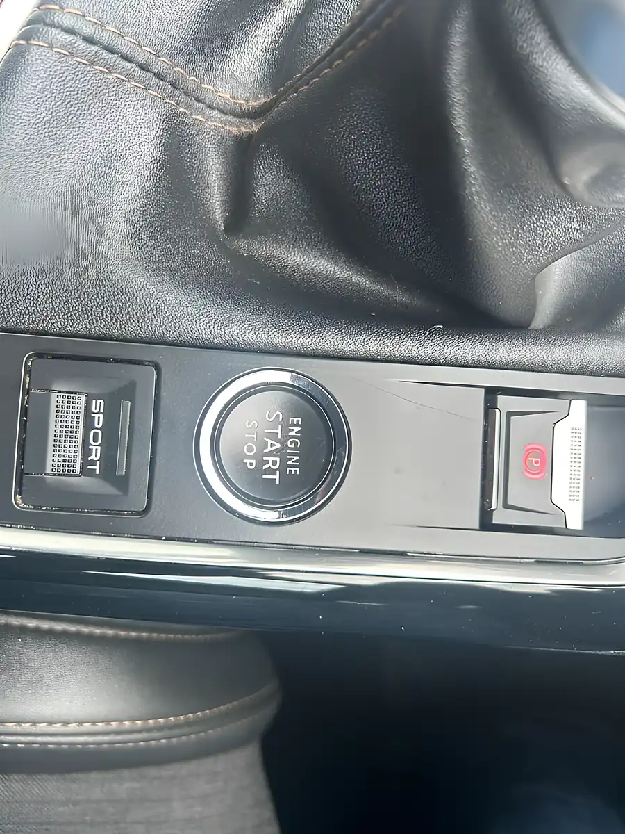 Used 2020 Peugeot 3008 GT Line Premium Black - Interior and Exterior details 13