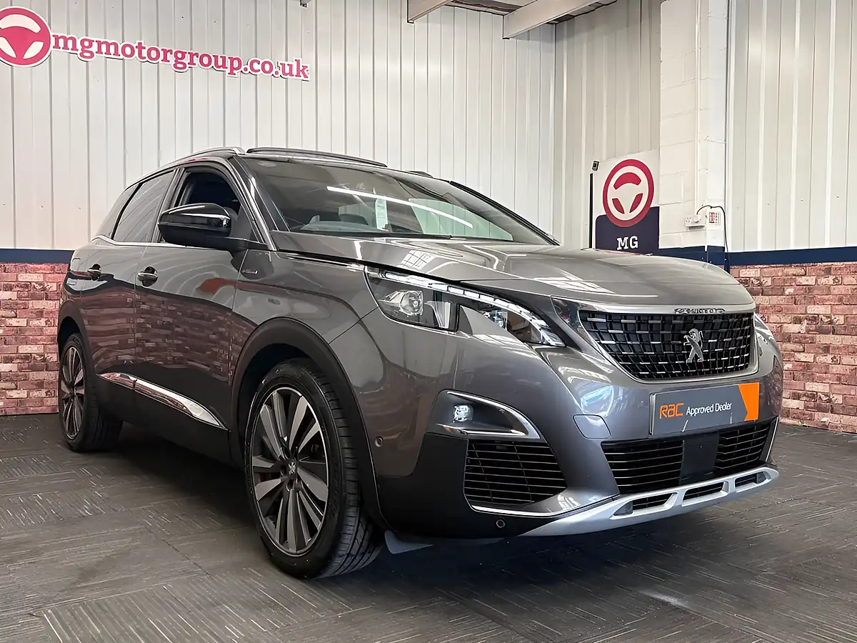 Used 2020 Peugeot 3008 GT Line Premium Grey - Interior and Exterior details 12