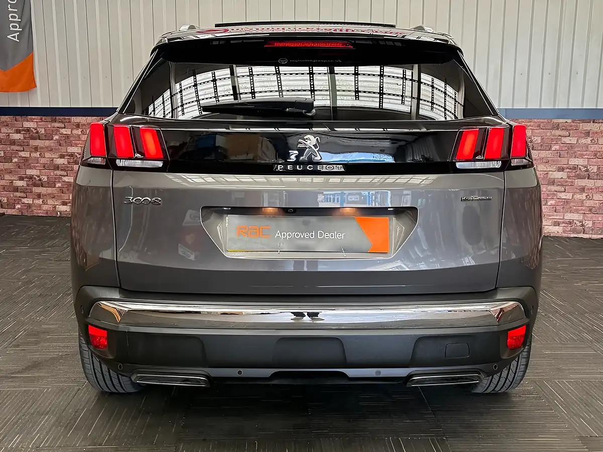 Used 2020 Peugeot 3008 GT Line Premium Grey - Interior and Exterior details 17