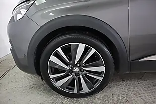 Used 2020 Peugeot 3008 GT Line Premium Grey - Interior and Exterior details 10