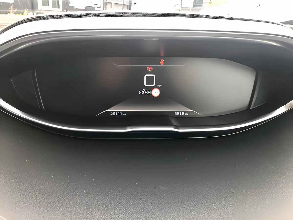 Used 2020 Peugeot 3008 GT Line Premium Magnetic Blue - Interior and Exterior details 4