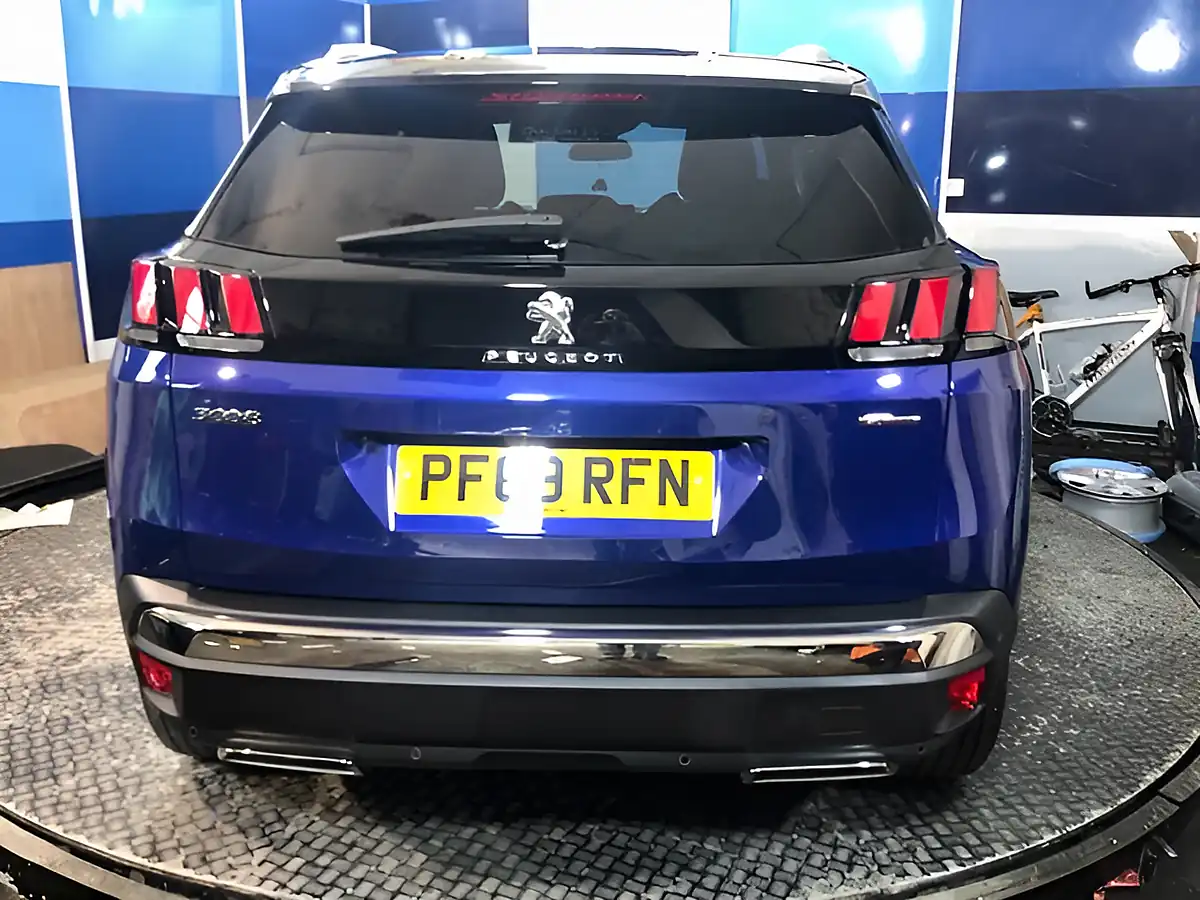 Used 2020 Peugeot 3008 GT Line Premium Magnetic Blue - Interior and Exterior details 9