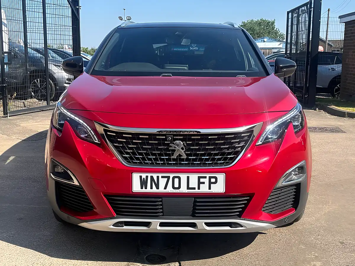 Used 2020 Peugeot 3008 GT Red - Interior and Exterior details 2