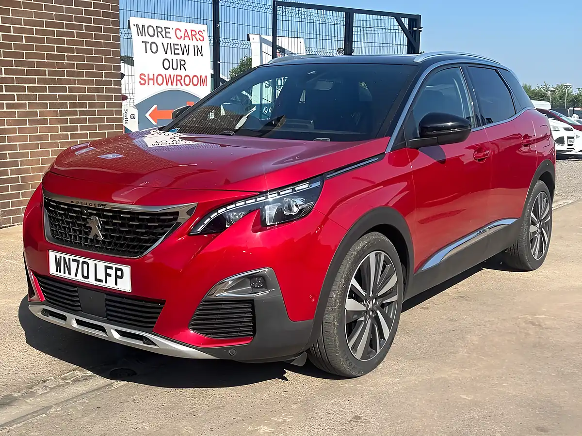 Used 2020 Peugeot 3008 GT Red - Interior and Exterior details 3