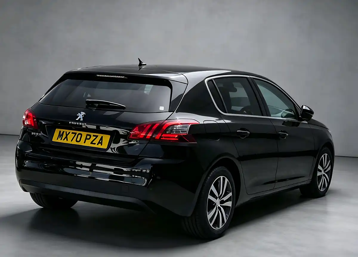 Used 2020 Peugeot 308 Allure Multicolour - Interior and Exterior details 9