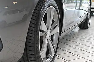 Used 2020 Peugeot 308 Allure Twilight Blue - Interior and Exterior details 6