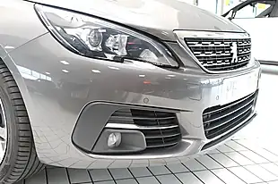 Used 2020 Peugeot 308 Allure Twilight Blue - Interior and Exterior details 9