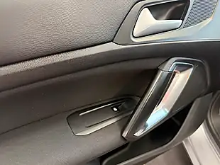 Used 2020 Peugeot 308 Sw Active Grey - Interior and Exterior details 16