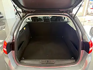 Used 2020 Peugeot 308 Sw Active Grey - Interior and Exterior details 9