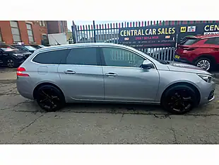 Used 2020 Peugeot 308 Sw Allure Grey - Interior and Exterior details 4