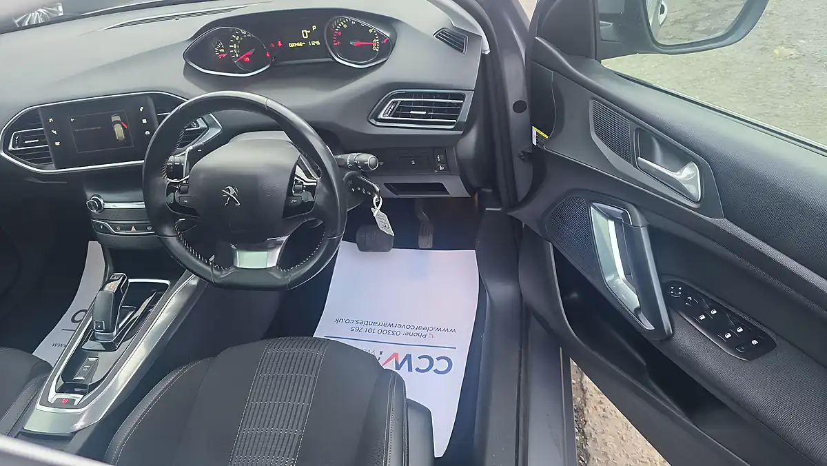 Used 2020 Peugeot 308 Sw Allure Grey - Interior and Exterior details 12
