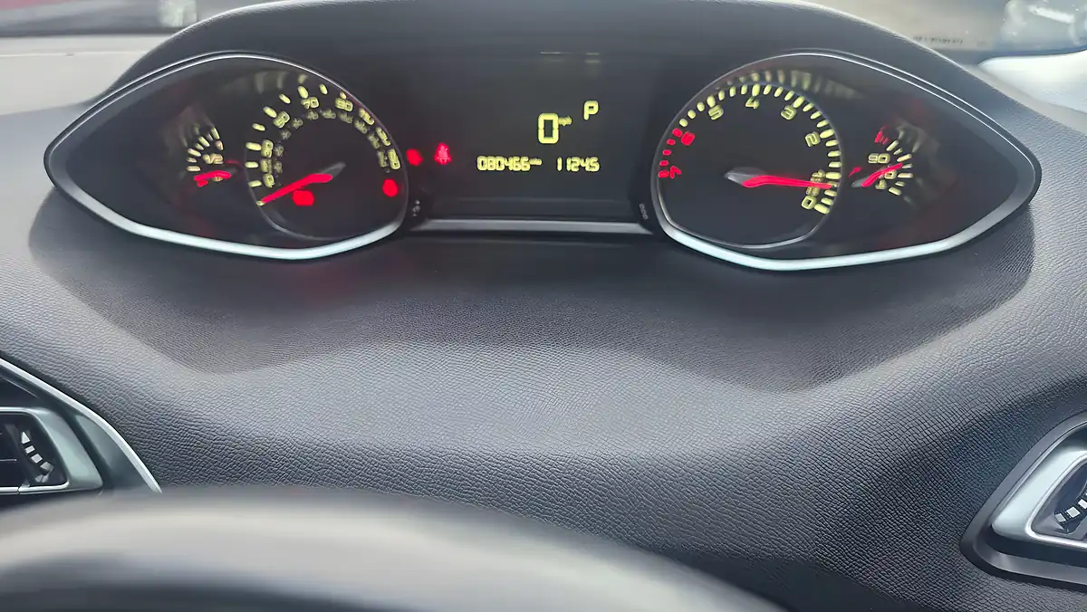 Used 2020 Peugeot 308 Sw Allure Grey - Interior and Exterior details 13