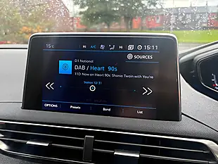 Used 2020 Peugeot 5008 Allure Grey - Interior and Exterior details 13